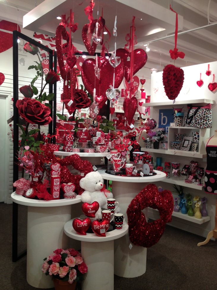 Valentines Day store impulse display